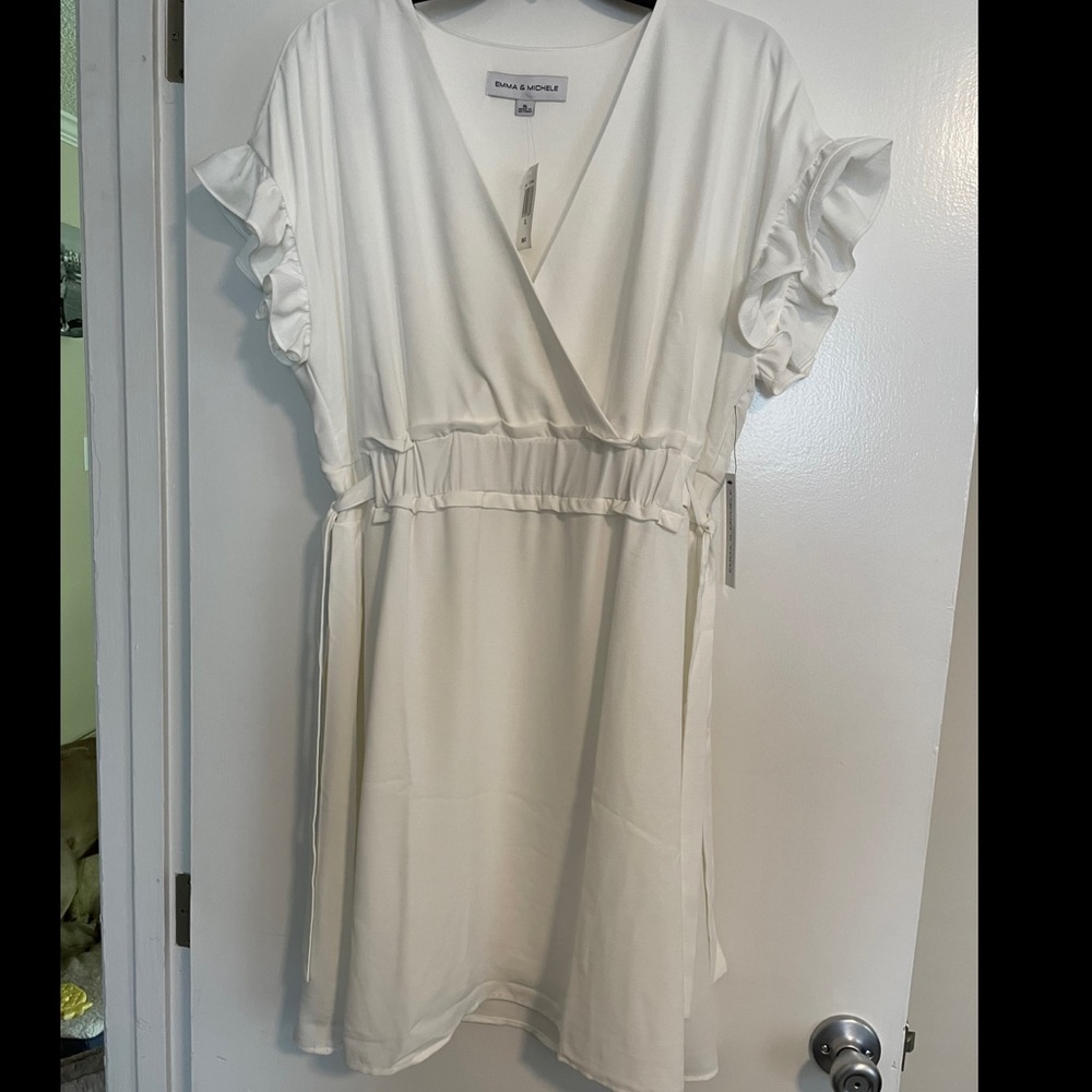 NWT Emma & Michele White Dress